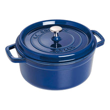 Carica l'immagine nel visualizzatore di Gallery, COCOTTE ROTONDA IN GHISA ( CM. 26X17H) KG.5,7