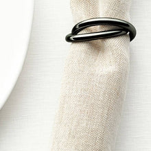 Carica l'immagine nel visualizzatore di Gallery, SET 3 LEGATOVAGLIOLO "OUI" IN ACCIAIO INOX 18/10 C/RIVESTIMENTO PVD GRIGIO ( CM. 6 DIAM.)