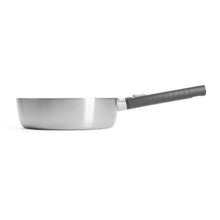 Carica l'immagine nel visualizzatore di Gallery, PADELLA IN ACCIAIO " LOGIC STEEL" CM. 28