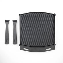 Carica l'immagine nel visualizzatore di Gallery, BISTECCHIERA IN GHISA 2 MANICI CM. 33 X 37 X 7 kg 6,1