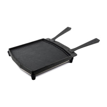 Carica l'immagine nel visualizzatore di Gallery, BISTECCHIERA IN GHISA 2 MANICI CM. 33 X 37 X 7 kg 6,1