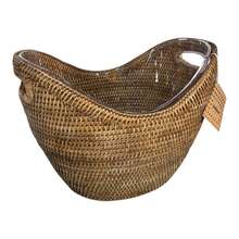 Carica l'immagine nel visualizzatore di Gallery, SECCHIO VINO IN RATTAN C/INSERTO ACRILICO "RADICI"( CM.36,5X27)
