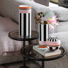 Carica l'immagine nel visualizzatore di Gallery, VASO IN PORCELLANA " MEMPHIS" CM. 30