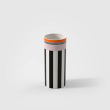 Carica l'immagine nel visualizzatore di Gallery, VASO IN PORCELLANA " MEMPHIS" CM. 30