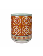 Carica l'immagine nel visualizzatore di Gallery, BARATTOLO C/GUARNIZIONE IN NEW BONE CHINA " LE CEMENTINE"( VARI DECORI) CM.10X14,5 H