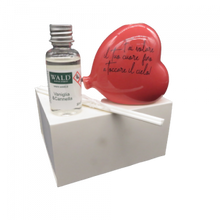 Carica l'immagine nel visualizzatore di Gallery, PROFUMATORE IN PORCELLANA "PALLONCINO CUORE" ( VARI COLORI) CM.8x5 X8h C/PROFUMO IN DOTAZIONE E BASTONCINI