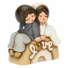 Carica l'immagine nel visualizzatore di Gallery, COPPIA SPOSINI " LOVE" CM.6,7X3X6,7 H