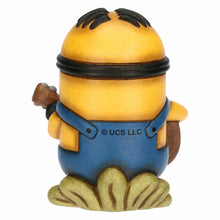 Carica l'immagine nel visualizzatore di Gallery, PERSONAGGIO IN CERAMICA MINIONS " STUART C/CHITARRA"( CM.5,9X7,5H)
