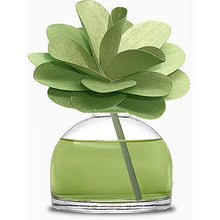 Carica l'immagine nel visualizzatore di Gallery, PROFUMATORE PER AMBIENTE "FLOWER"C/FIORE IN LEGNO DI BETULLA ML200
